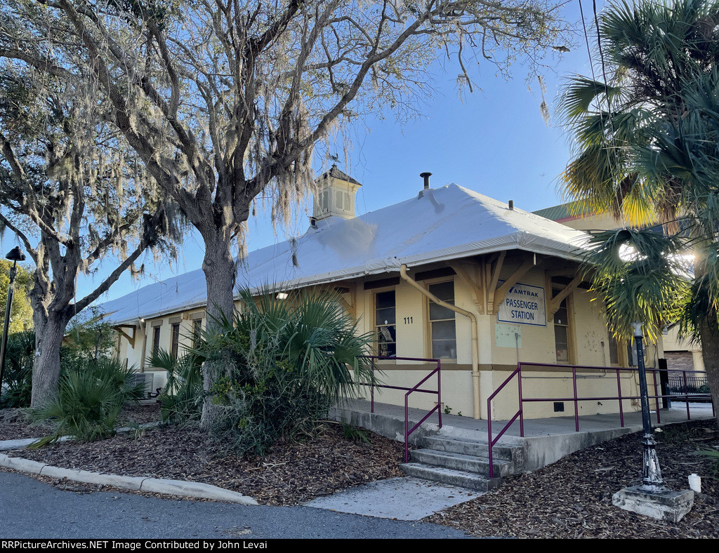 Kissimmee, FL Amtrak Station building 